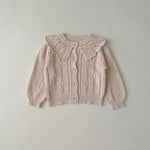 Gilet fille élégant à col Claudine en tricot fin - Vignette | monbeaugilet.com
