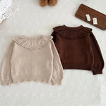 Gilet fille élégant à col Claudine en tricot fin - Vignette | monbeaugilet.com